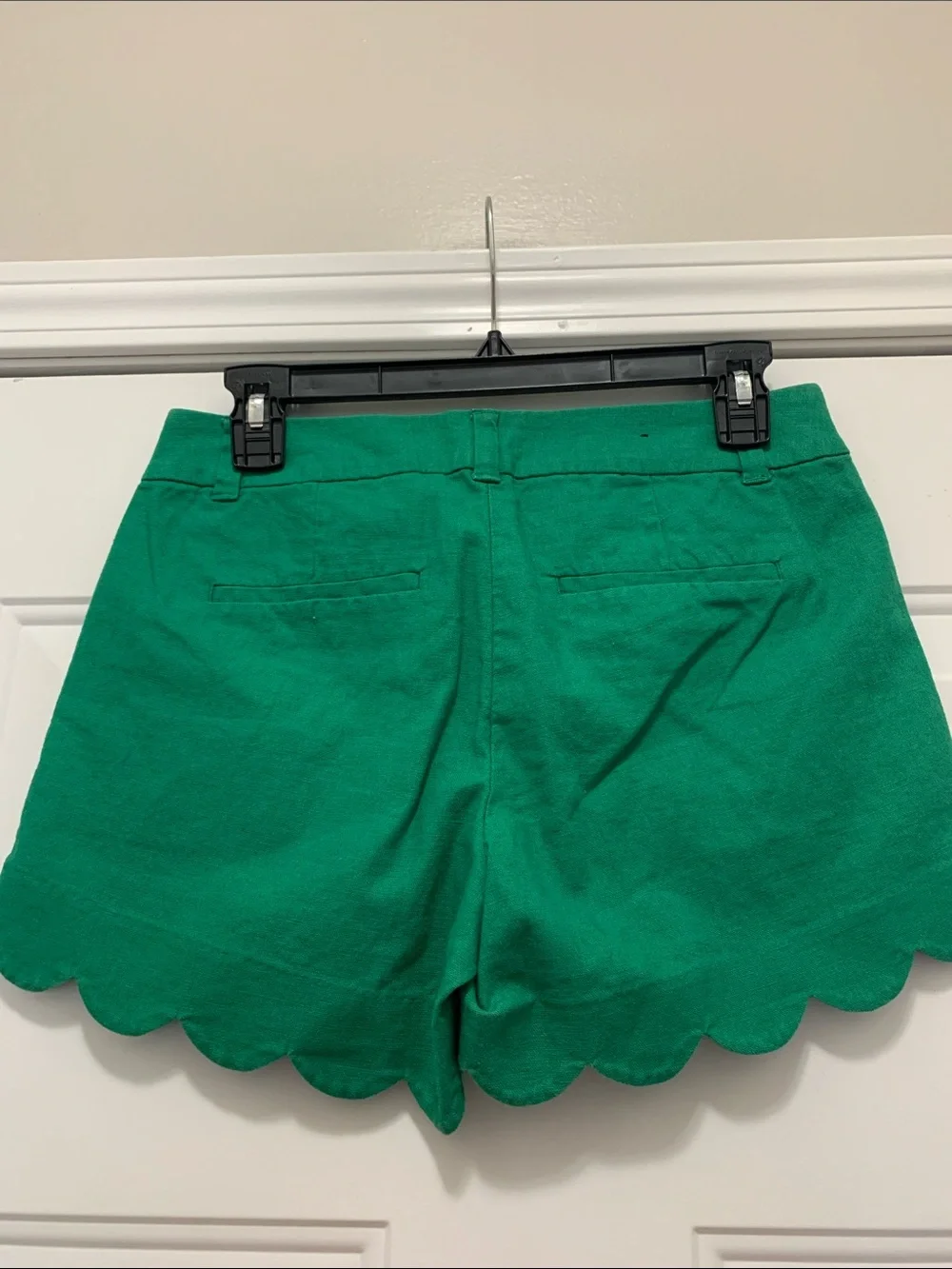 3/$15 J. Crew 100% Linen & Cotton Blend Emerald Green Scalloped Hem Shorts Size0